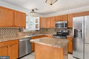 4530 Leighann Ln, Fredericksburg, VA 22408 - Photo 16