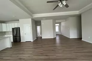 5020 Birch Leaf Cir, Fredericksburg, VA 22407 - Photo 6