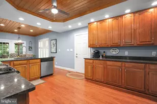 10102 Blandfield Ln, Fredericksburg, VA 22408 - Photo 14