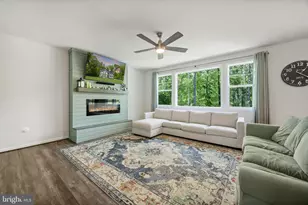 8028 Ashford Dr, Fredericksburg, VA 22407 - Photo 2
