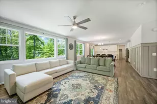 8028 Ashford Dr, Fredericksburg, VA 22407 - Photo 10