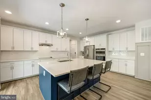 8028 Ashford Dr, Fredericksburg, VA 22407 - Photo 14