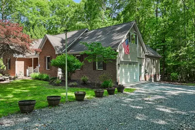 12008 Sycamore Shoals Drive, Bumpass, VA 23024 - Photo 4