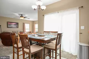 10100 Sachs Ct, Fredericksburg, VA 22408 - Photo 8