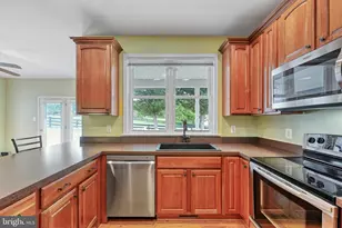 5815 Springfield Farm Ln, Mineral, VA 23117 - Photo 16