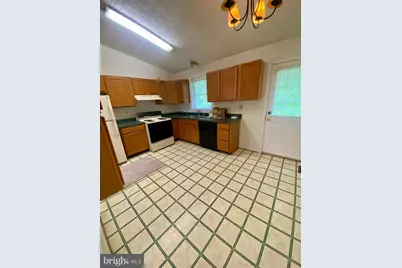 7316 Stone Crossing Drive, Fredericksburg, VA 22407 - Photo 4