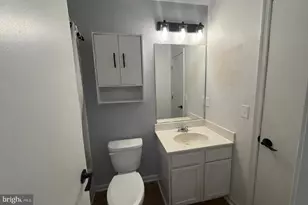 9947 Matti Hill Ct, Fredericksburg, VA 22408 - Photo 10