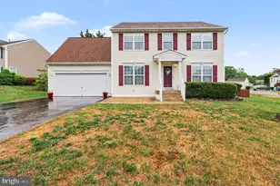 10101 Breawick Ct, Spotsylvania, VA 22553 - Photo 2