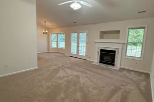 11707 Collinwood Ct, Fredericksburg, VA 22407 - Photo 2