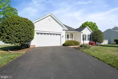 2707 Glendas Way, Fredericksburg, VA 22408 - Photo 4