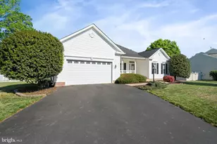 2707 Glendas Way, Fredericksburg, VA 22408 - Photo 4