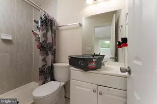 408 S Brooks Dr, Fredericksburg, VA 22408 - Photo 12