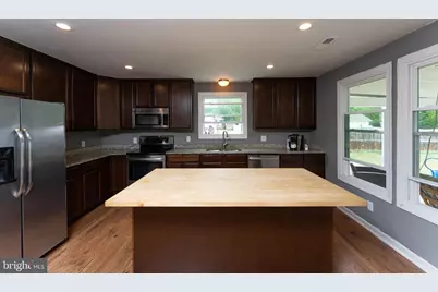 408 S Brooks Drive, Fredericksburg, VA 22408 - Photo 8