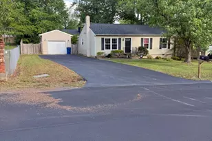 304 Durham, Fredericksburg, VA 22407 - Photo 2