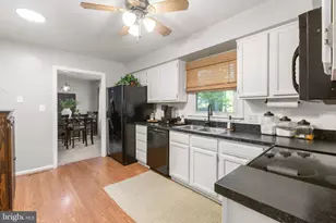 10400 Daniels Ct, Spotsylvania, VA 22553 - Photo 12