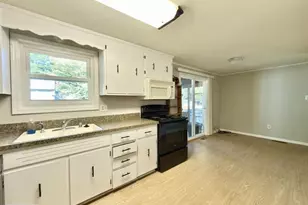 6806 Bob White Ln, Spotsylvania, VA 22553 - Photo 6