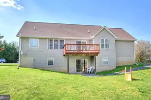 2404 Ruffin Dr, Fredericksburg, VA 22408 - Photo 2