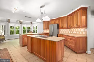 11 River Oak Pl, Fredericksburg, VA 22407 - Photo 8