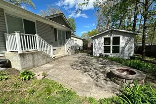 310 Azalia Dr, Fredericksburg, VA 22408 - Photo 2