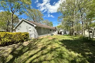310 Azalia Dr, Fredericksburg, VA 22408 - Photo 4