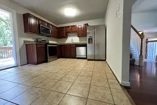 6022 Battlefield Green Dr, Fredericksburg, VA 22407 - Photo 6