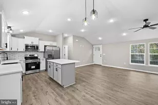 8611 Engleman Ln, Spotsylvania, VA 22551 - Photo 14