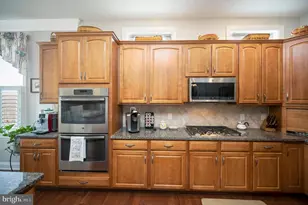 7910 Burbank Ave, Fredericksburg, VA 22407 - Photo 30