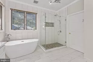 13801 Hunting Run Dr, Fredericksburg, VA 22407 - Photo 10