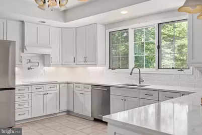 13801 Hunting Run Drive, Fredericksburg, VA 22407 - Photo 4