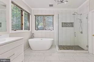 13801 Hunting Run Dr, Fredericksburg, VA 22407 - Photo 12