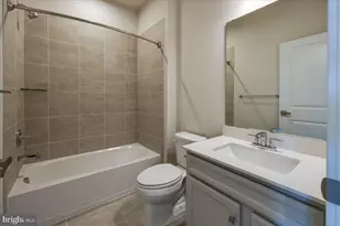 9390 Tanfield Dr, Fredericksburg, VA 22408 - Photo 32