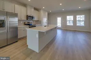 9390 Tanfield Dr, Fredericksburg, VA 22408 - Photo 12