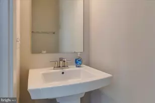 9390 Tanfield Dr, Fredericksburg, VA 22408 - Photo 28