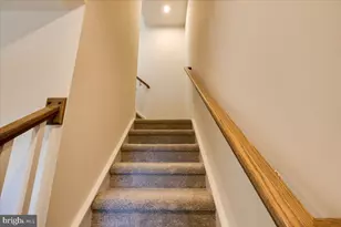9390 Tanfield Dr, Fredericksburg, VA 22408 - Photo 10