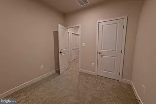 9390 Tanfield Dr, Fredericksburg, VA 22408 - Photo 38