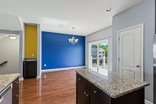 1428 Hudgins Farm Cir, Fredericksburg, VA 22408 - Photo 10