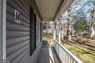14 Mayfair Dr, Fredericksburg, VA 22407 - Photo 10