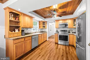 204 Bowen Dr, Fredericksburg, VA 22407 - Photo 12