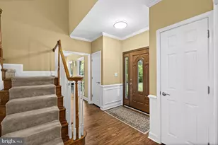 10742 Bridlerein Ct, Spotsylvania, VA 22553 - Photo 14