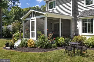 10742 Bridlerein Ct, Spotsylvania, VA 22553 - Photo 2
