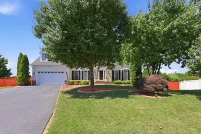 7116 Crown Jewels Court, Fredericksburg, VA 22407 - Photo 2