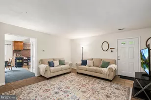 307 Olde Greenwich Dr, Fredericksburg, VA 22408 - Photo 2