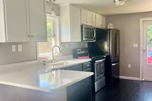 11635 Ashby Dr, Fredericksburg, VA 22407 - Photo 6