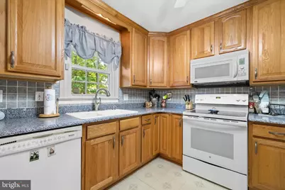 11823 Rutherford Drive, Fredericksburg, VA 22407 - Photo 16