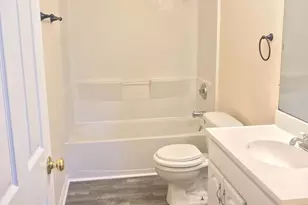 11820 Falcon Ridge Dr, Fredericksburg, VA 22407 - Photo 10