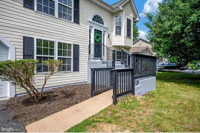 5706 E Point Circle, Spotsylvania, VA 22551 - Photo 2