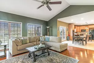 7110 Crown Jewels Ct, Fredericksburg, VA 22407 - Photo 6