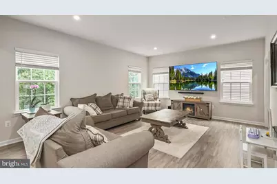 9210 Wood Creek Circle, Fredericksburg, VA 22407 - Photo 10