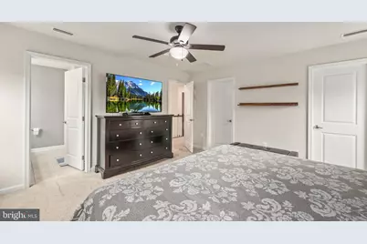 9210 Wood Creek Circle, Fredericksburg, VA 22407 - Photo 18