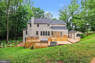 13421 Fox Chase Ln, Spotsylvania, VA 22553 - Photo 2